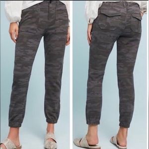 Sanctuary camo jogger